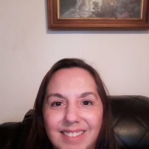 Meet your Posher, Valarie